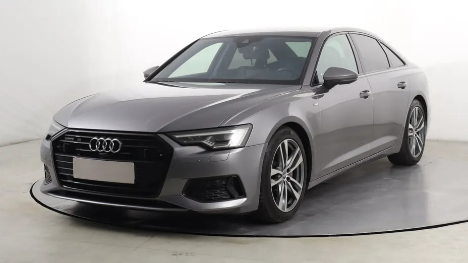 Audi A6 -