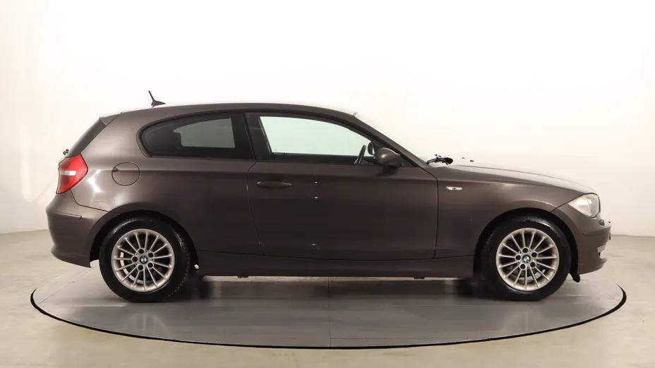 BMW Seria 1 -