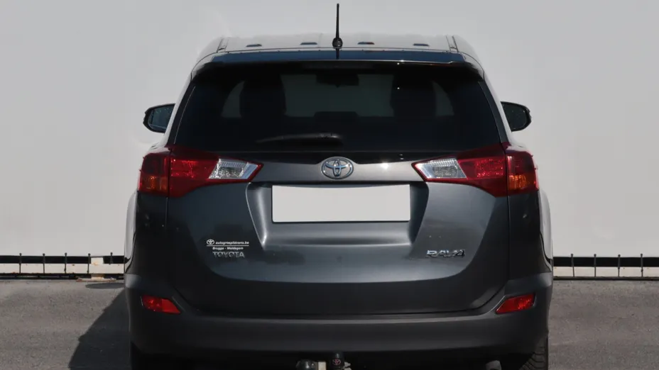 Toyota RAV4 -