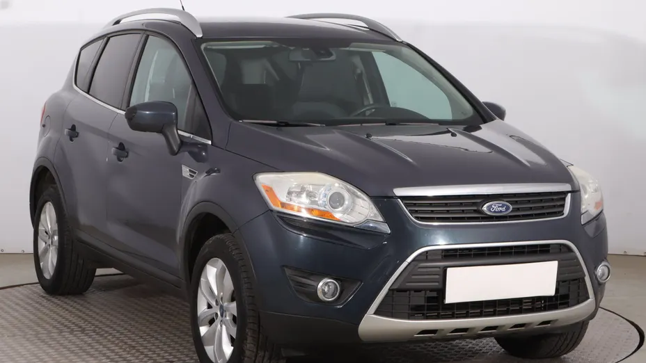 Ford Kuga -
