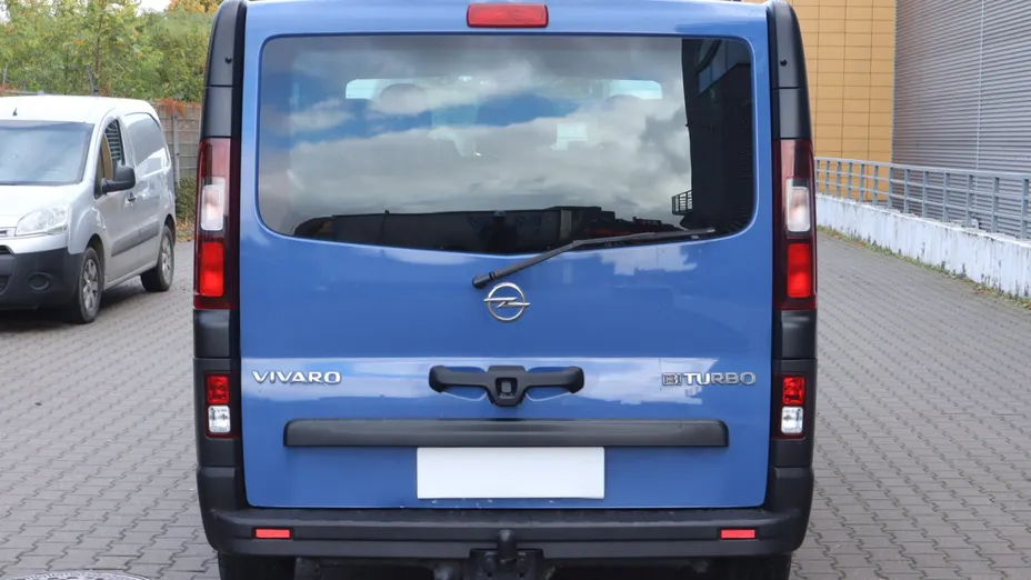 Opel Vivaro -