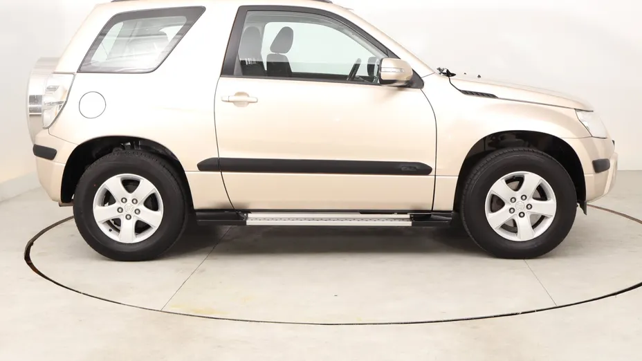 Suzuki Grand Vitara -