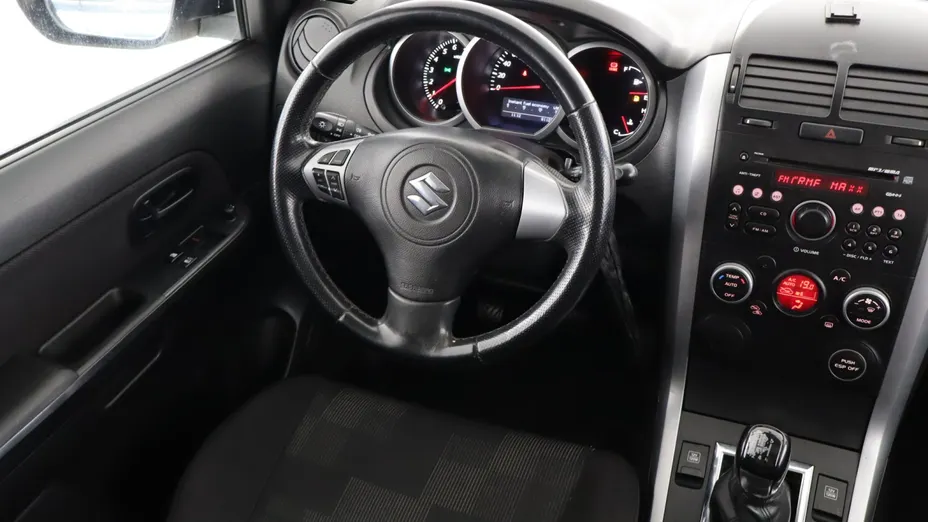 Suzuki Grand Vitara -