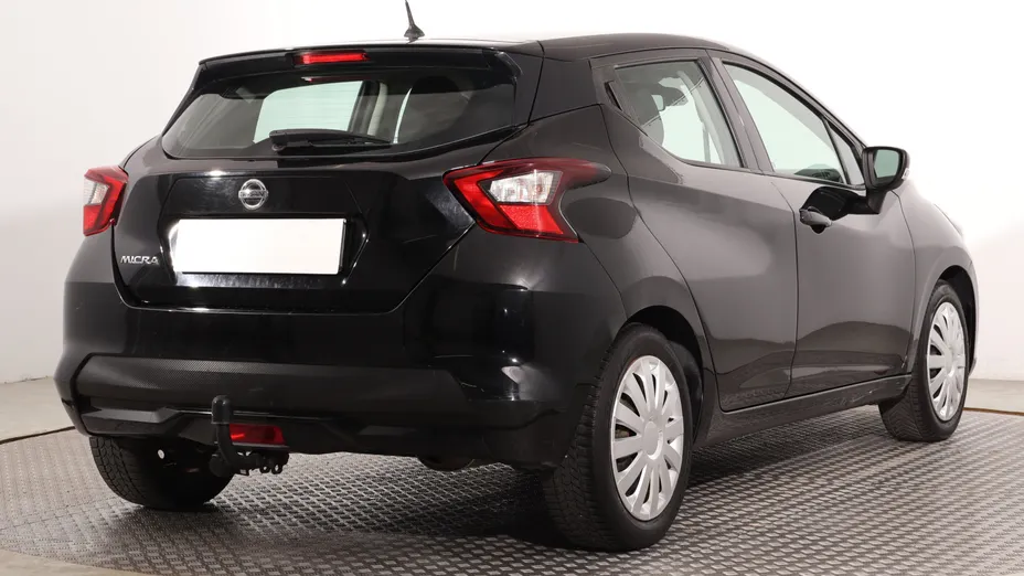 Nissan Micra -