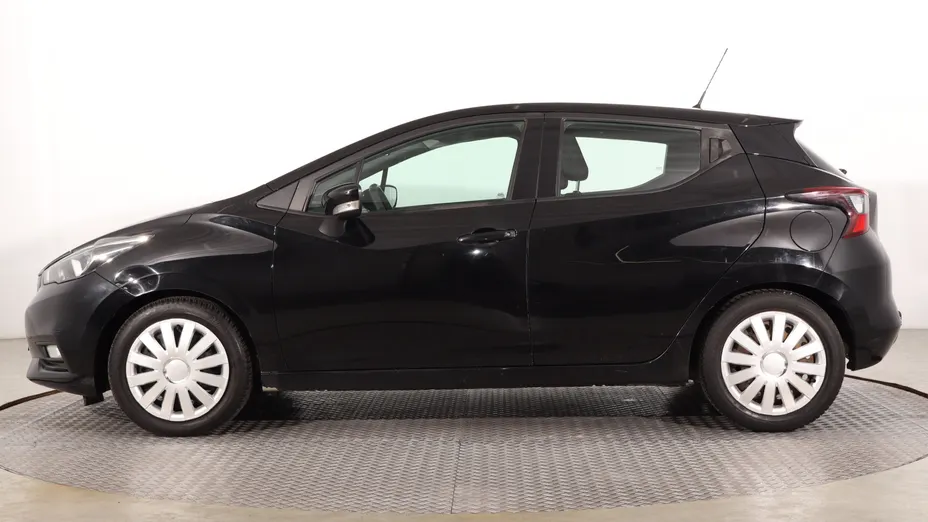 Nissan Micra -