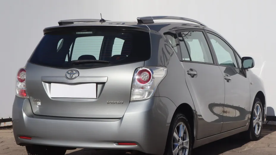 Toyota Verso -