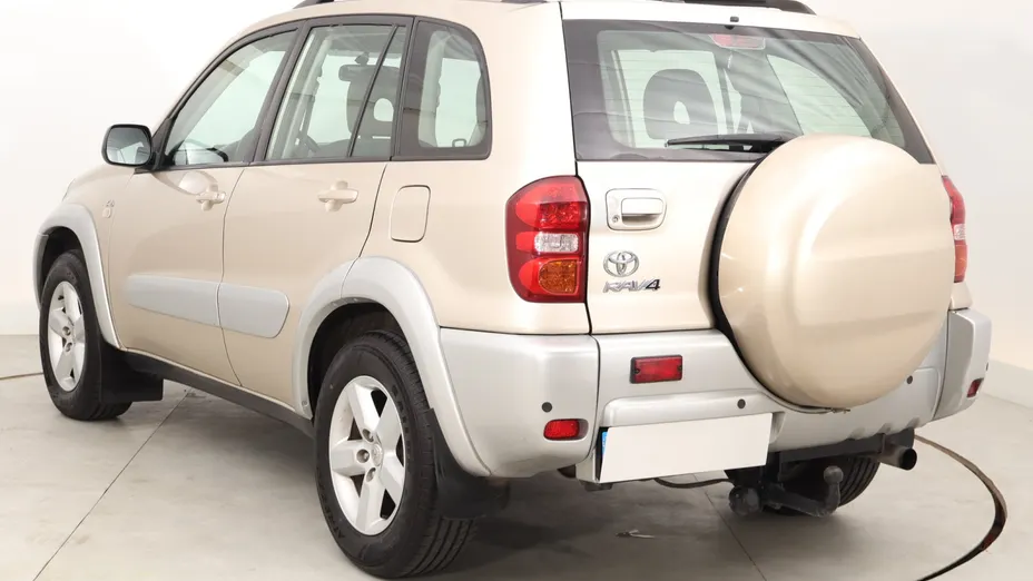 Toyota RAV4 -