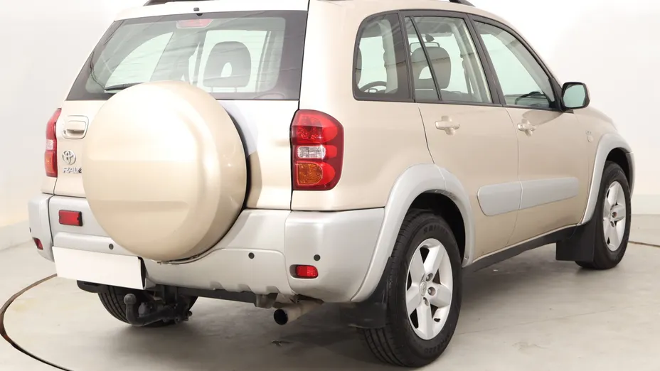 Toyota RAV4 -