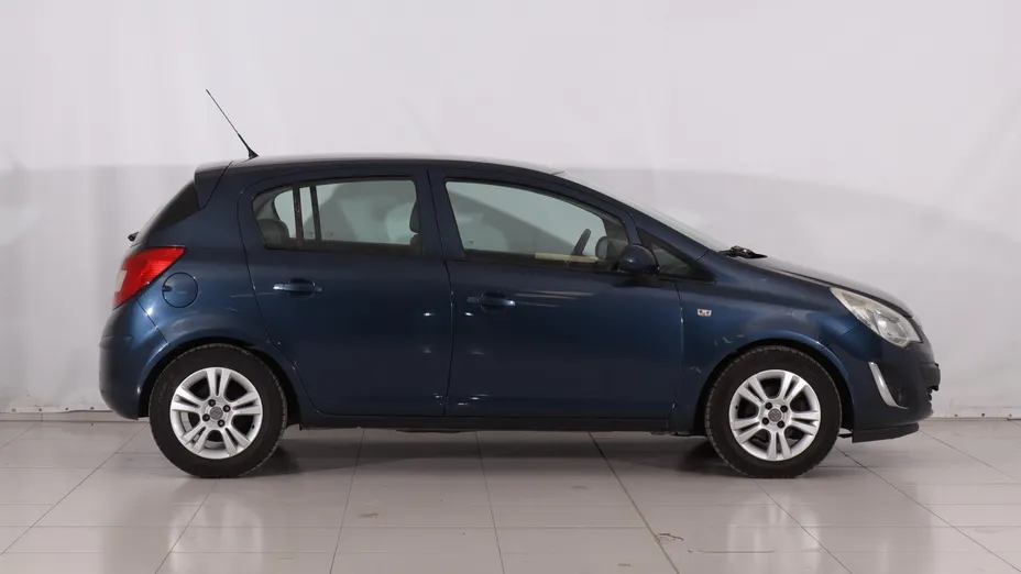Opel Corsa -