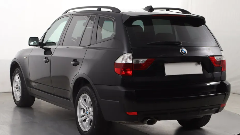 BMW X3 -