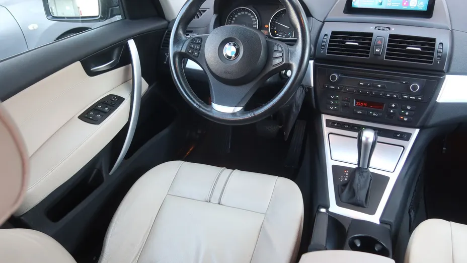 BMW X3 -