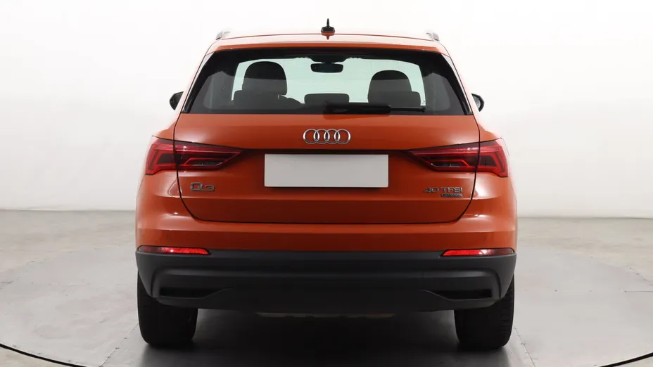 Audi Q3 -