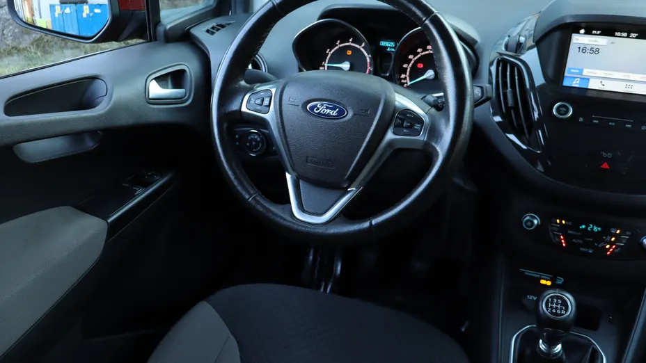 Ford Tourneo Courier -