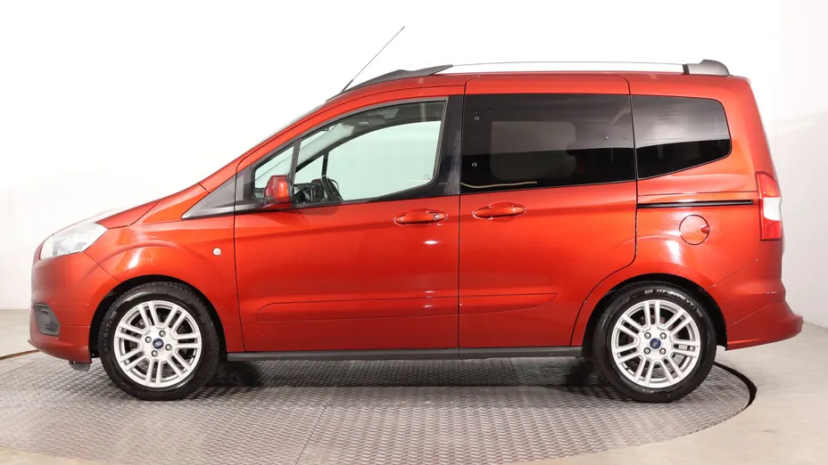 Ford Tourneo Courier -