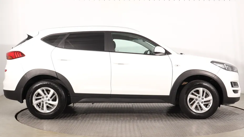 Hyundai Tucson -