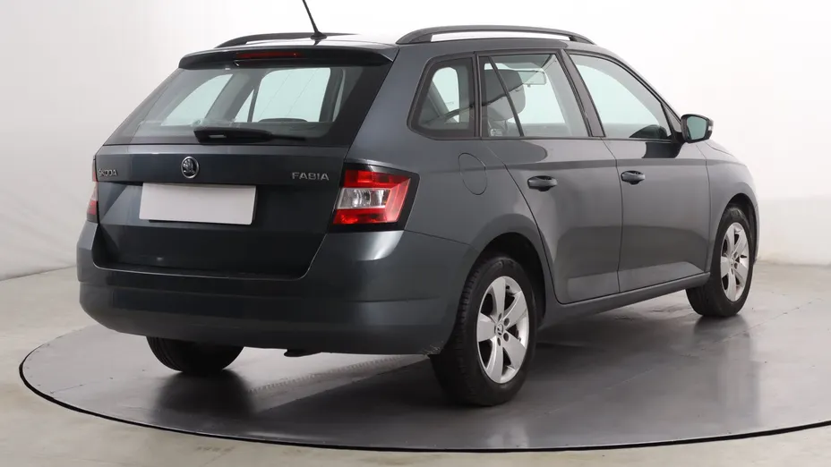 Skoda Fabia -