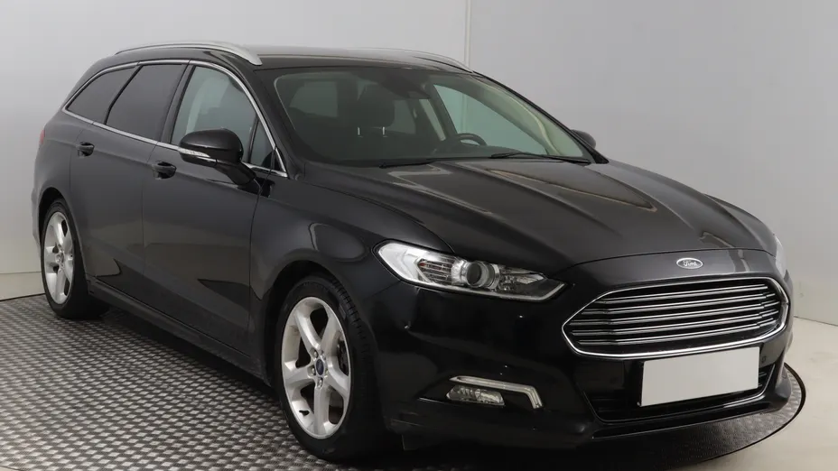 Ford Mondeo -
