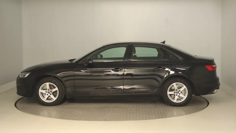 Audi A4 -