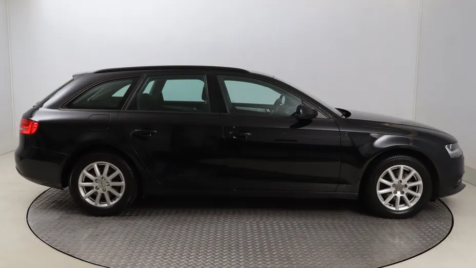 Audi A4 -