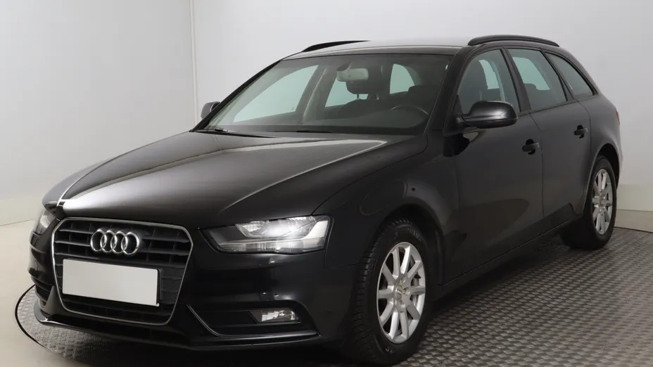 Audi A4 -