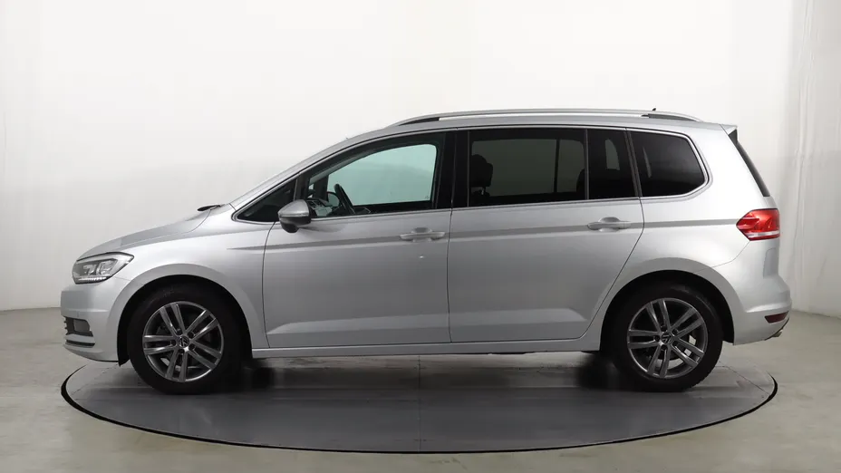 VW Touran -
