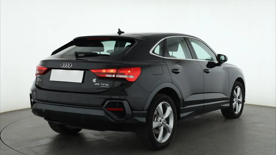 Audi Q3 Sportback -