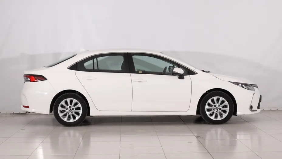 Toyota Corolla -