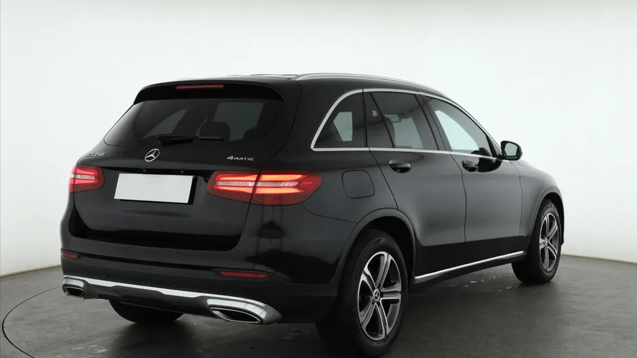 Mercedes GLC -