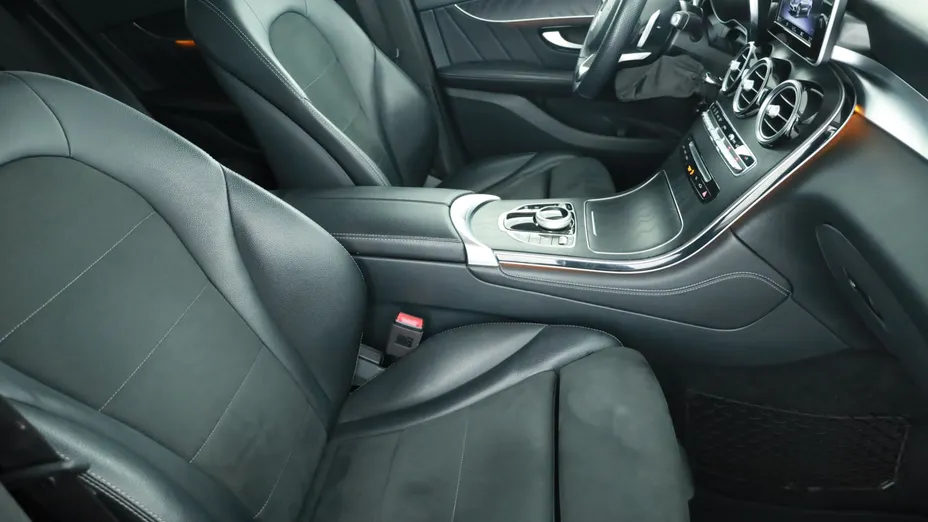 Mercedes GLC -