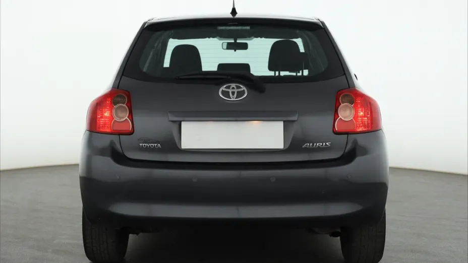 Toyota Auris -