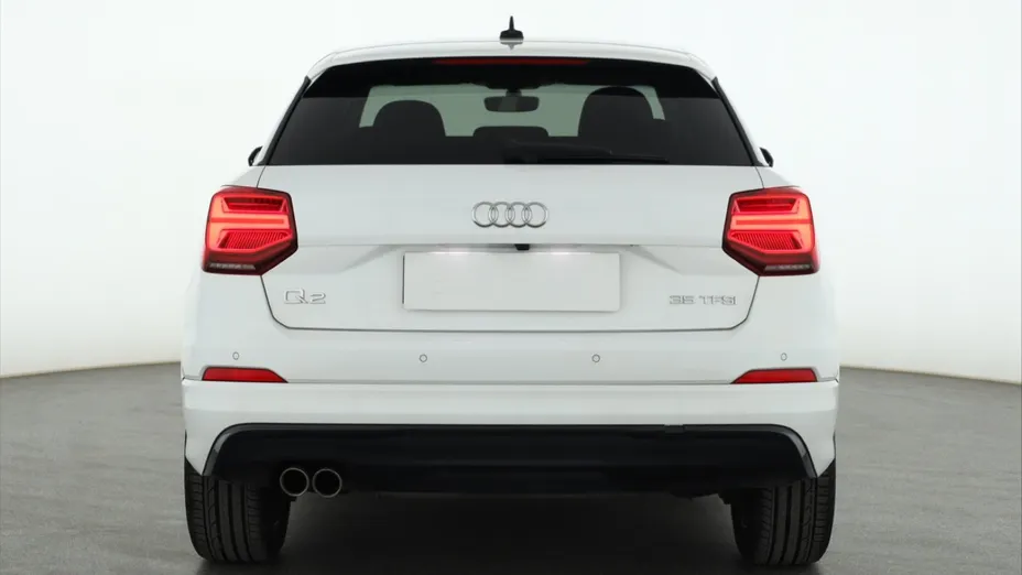 Audi Q2 -