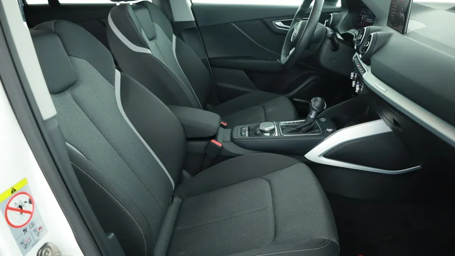 Audi Q2 -