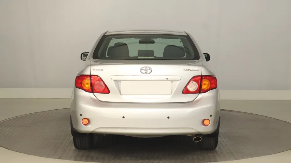 Toyota Corolla -