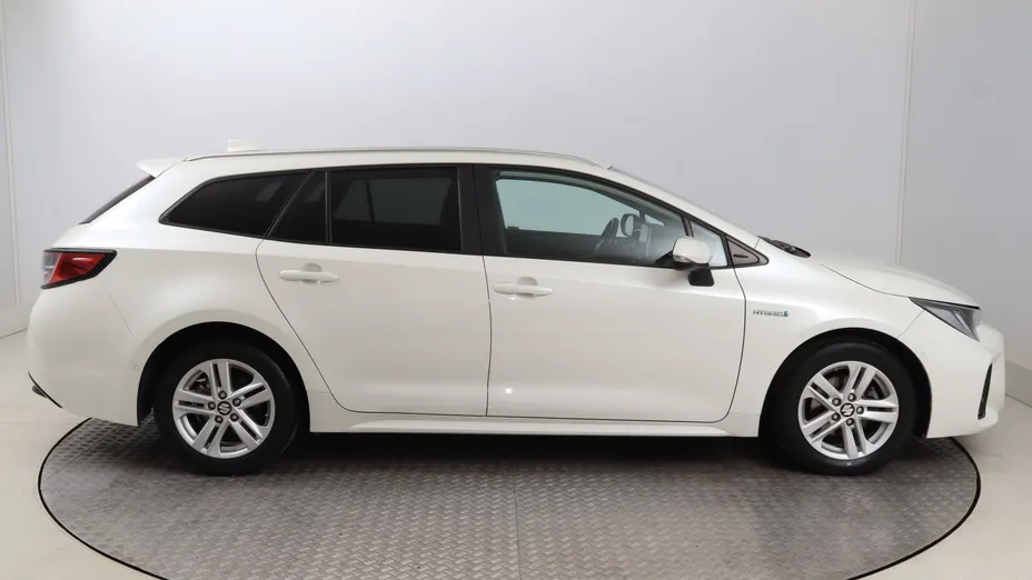 Suzuki Swace -