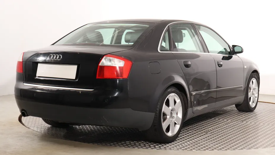 Audi A4 -