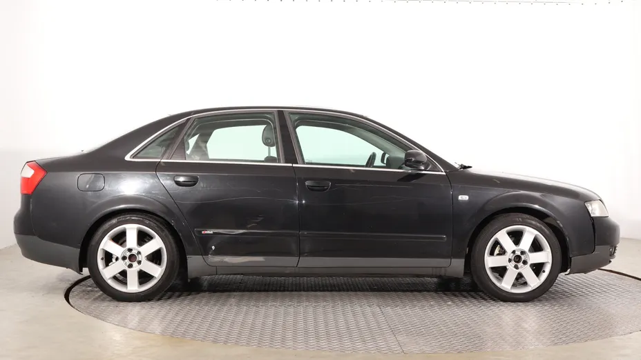 Audi A4 -