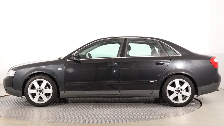 Audi A4 -
