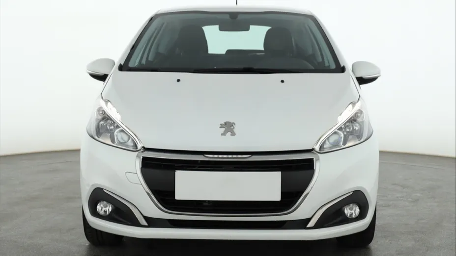 Peugeot 208 -