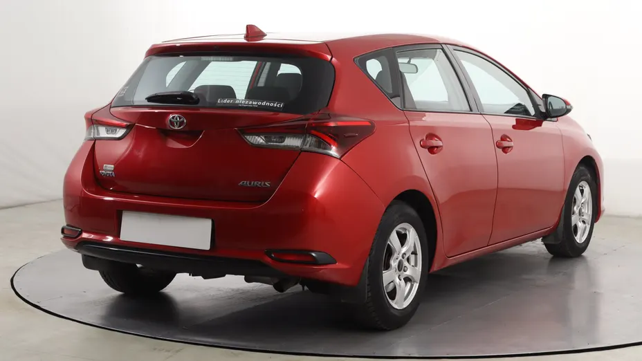 Toyota Auris -
