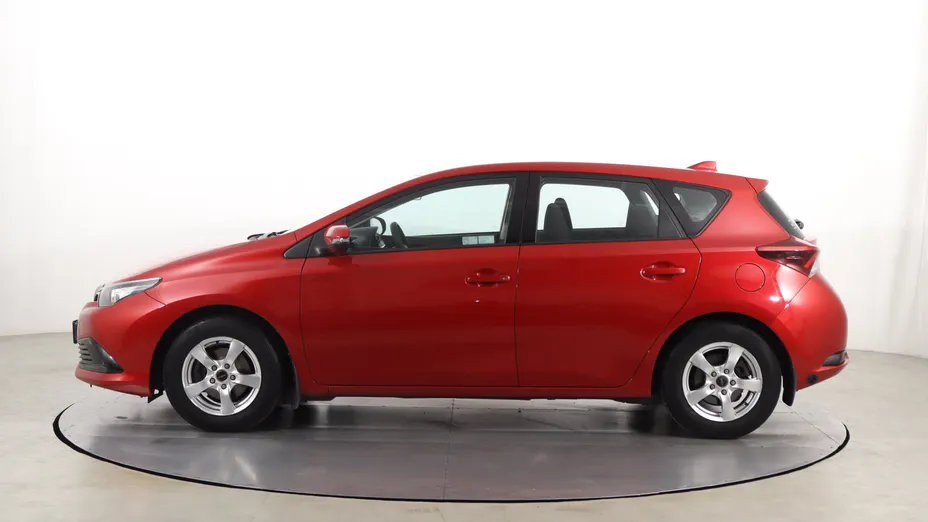 Toyota Auris -