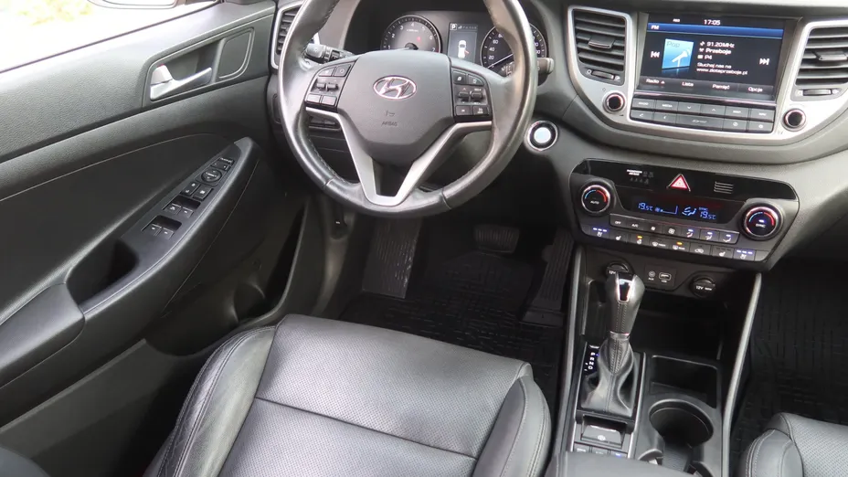 Hyundai Tucson -