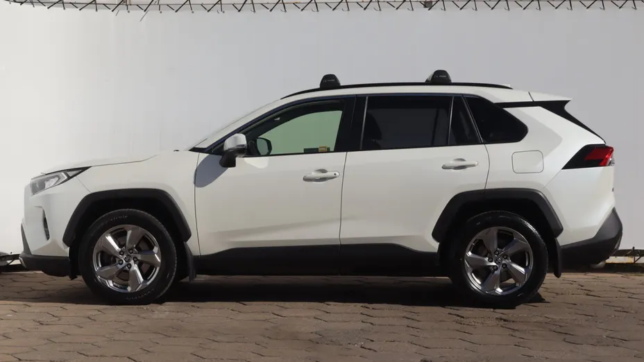 Toyota RAV4 -