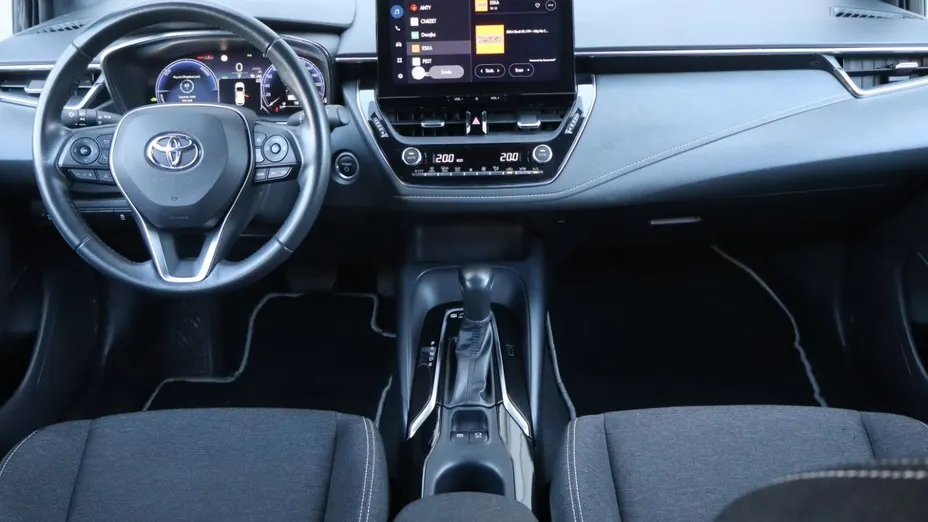Toyota Corolla -