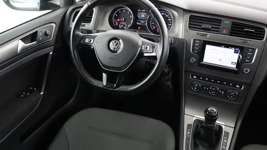 VW Golf -