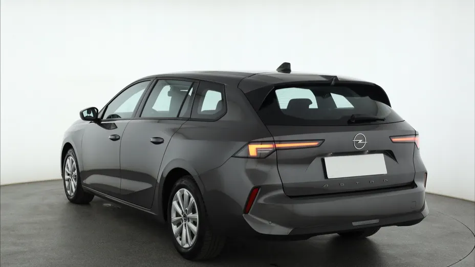 Opel Astra -