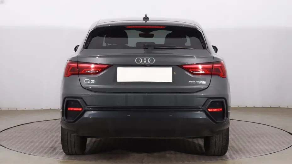 Audi Q3 Sportback -