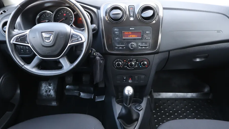 Dacia Logan -