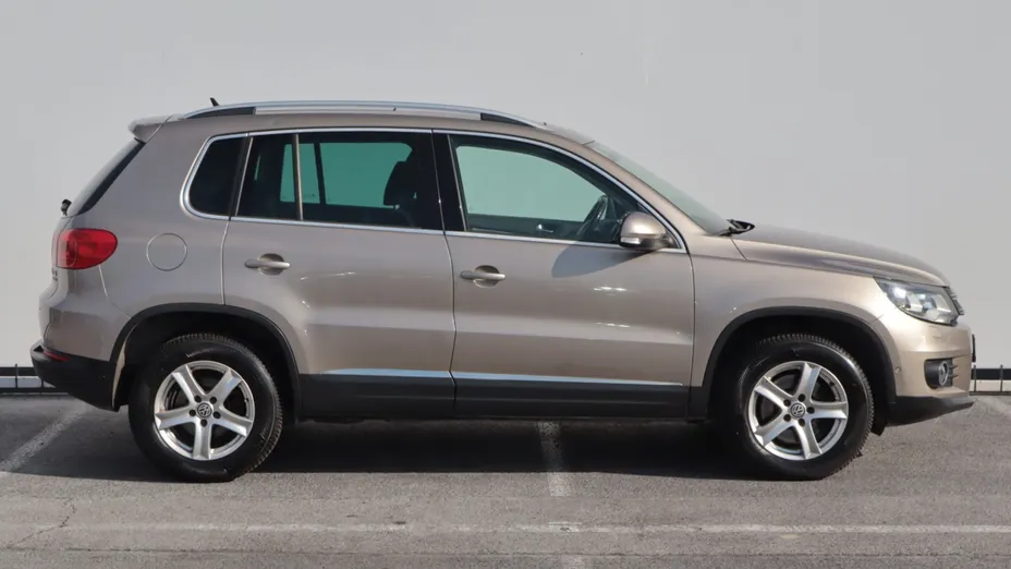VW Tiguan -