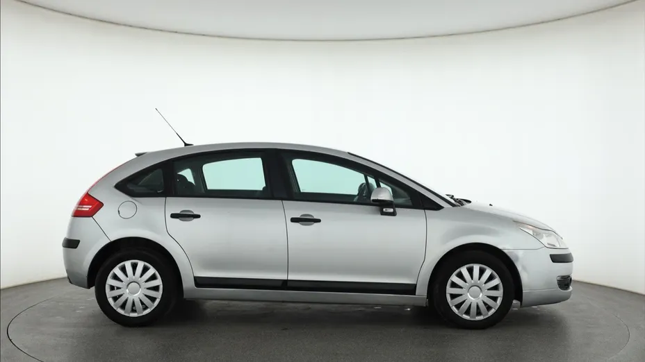 Citroen C4 -