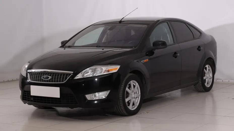 Ford Mondeo -